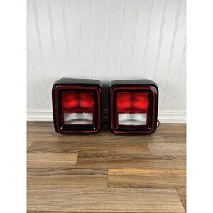 2018-2024 Jeep Wrangler JL Halogen Tail Stop Turn Lights SET Left and Right OEM